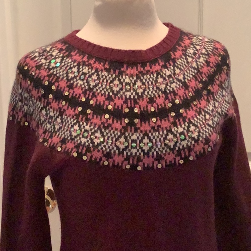 Sweater - Picture 2 of 4